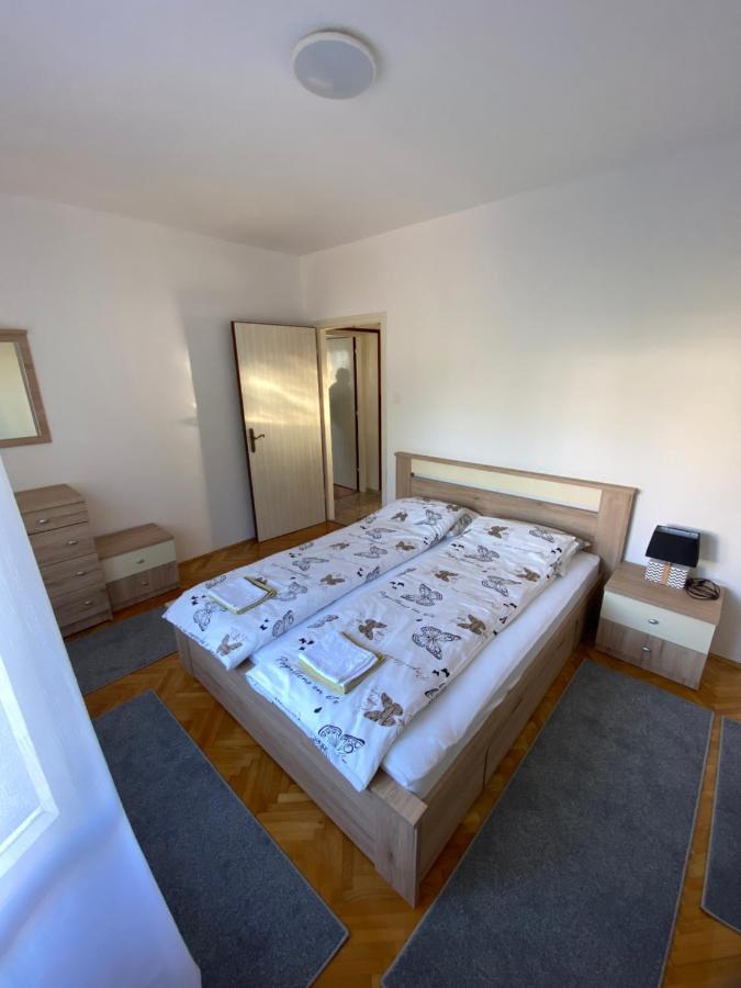 Apartmani Zdenka Pobri أوباتيا المظهر الخارجي الصورة